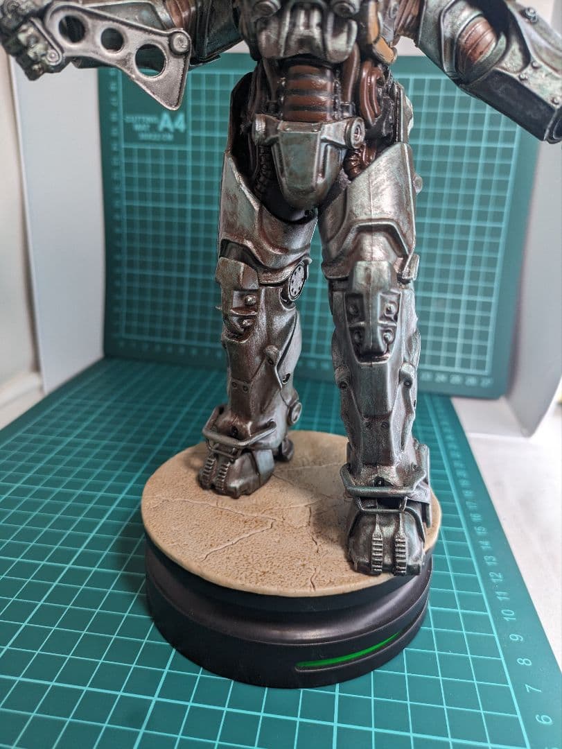 Fallout4 T-60 パワーアーマースタチュー フィギュア