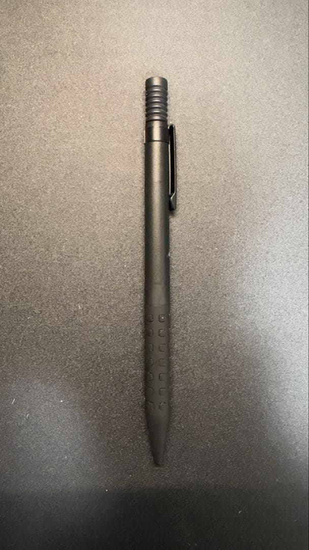 スマッシュボールペン　B1000