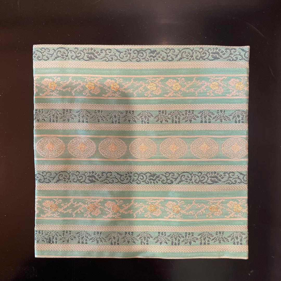 青緑色の絹製茶道用古帛紗