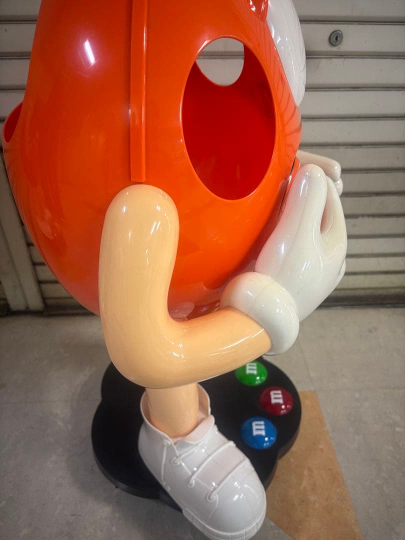 エムアンドエムズ 店頭用ディスプレイ