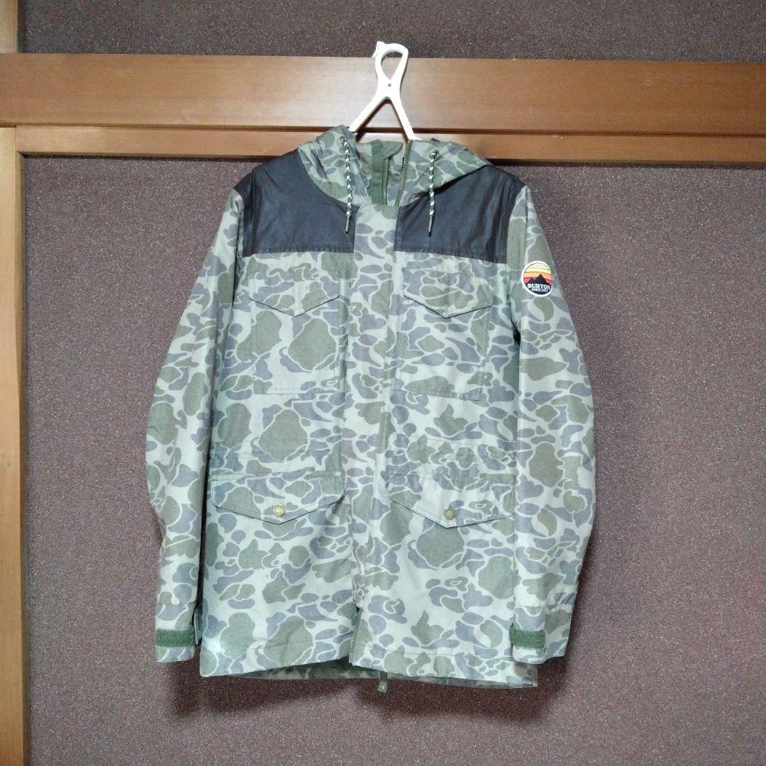 BURTON　ウェア　 迷彩柄　 Sサイズ