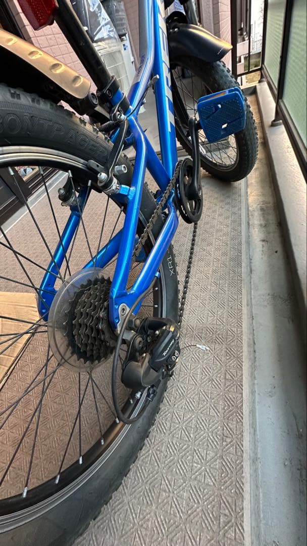 直接引取、手配可能、トレックTrek Precaliber 20　ブルー