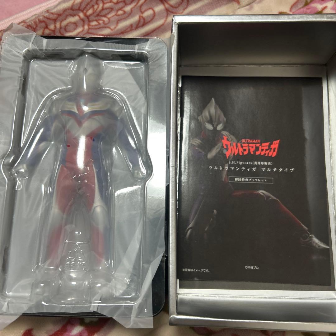 フィギュアーツ 真骨彫 ウルトラマンティガ