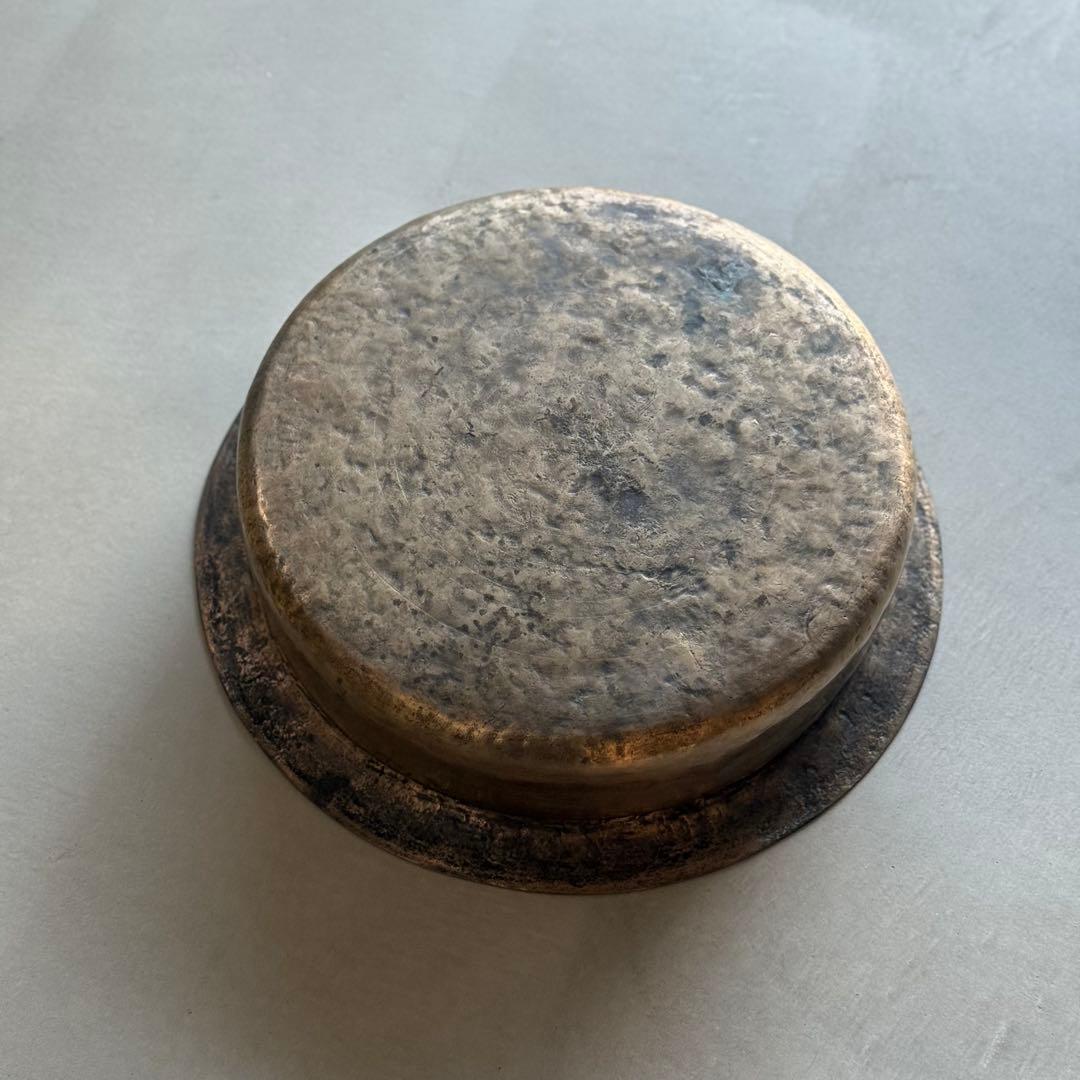 n*a様 李朝 朝鮮 真鍮 たらい 槌打ち 民藝 アンティーク