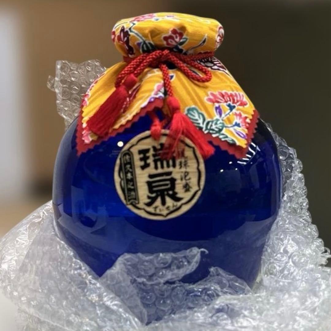 7160 【未開栓】泡盛 瑞泉 3年 琉球ガラス滄 1800ml 43% 古酒