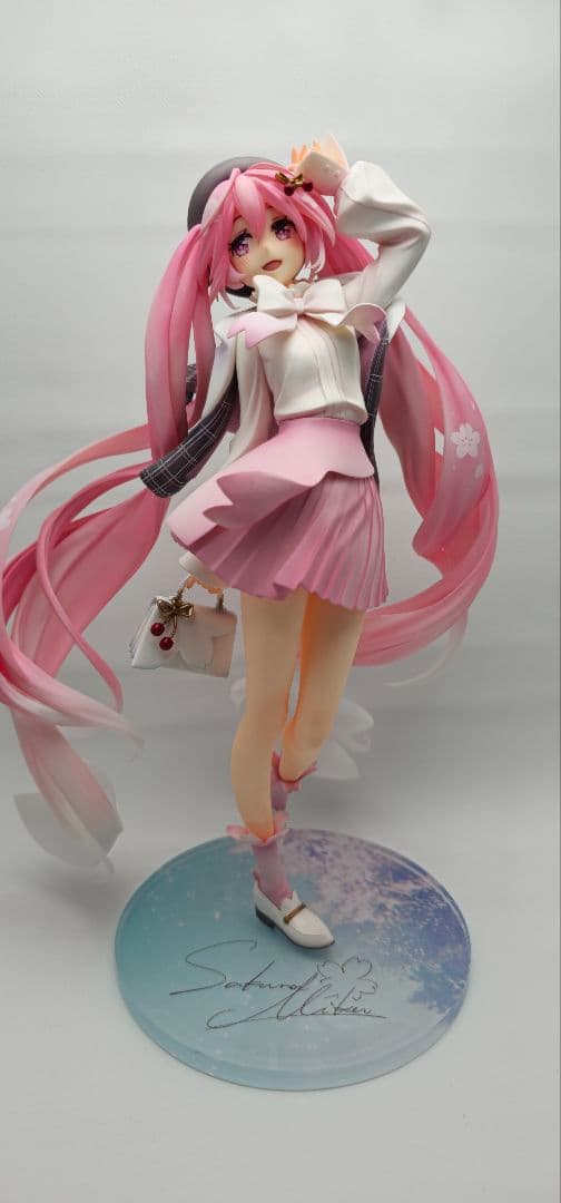 初音ミク　桜ミク　お花見コーデVer.　フィギュア