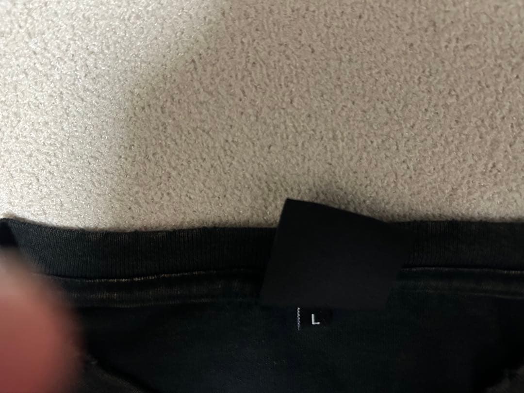 ダークグレー 長袖Tシャツ LOVE ALL SERVE ALL 藤井風