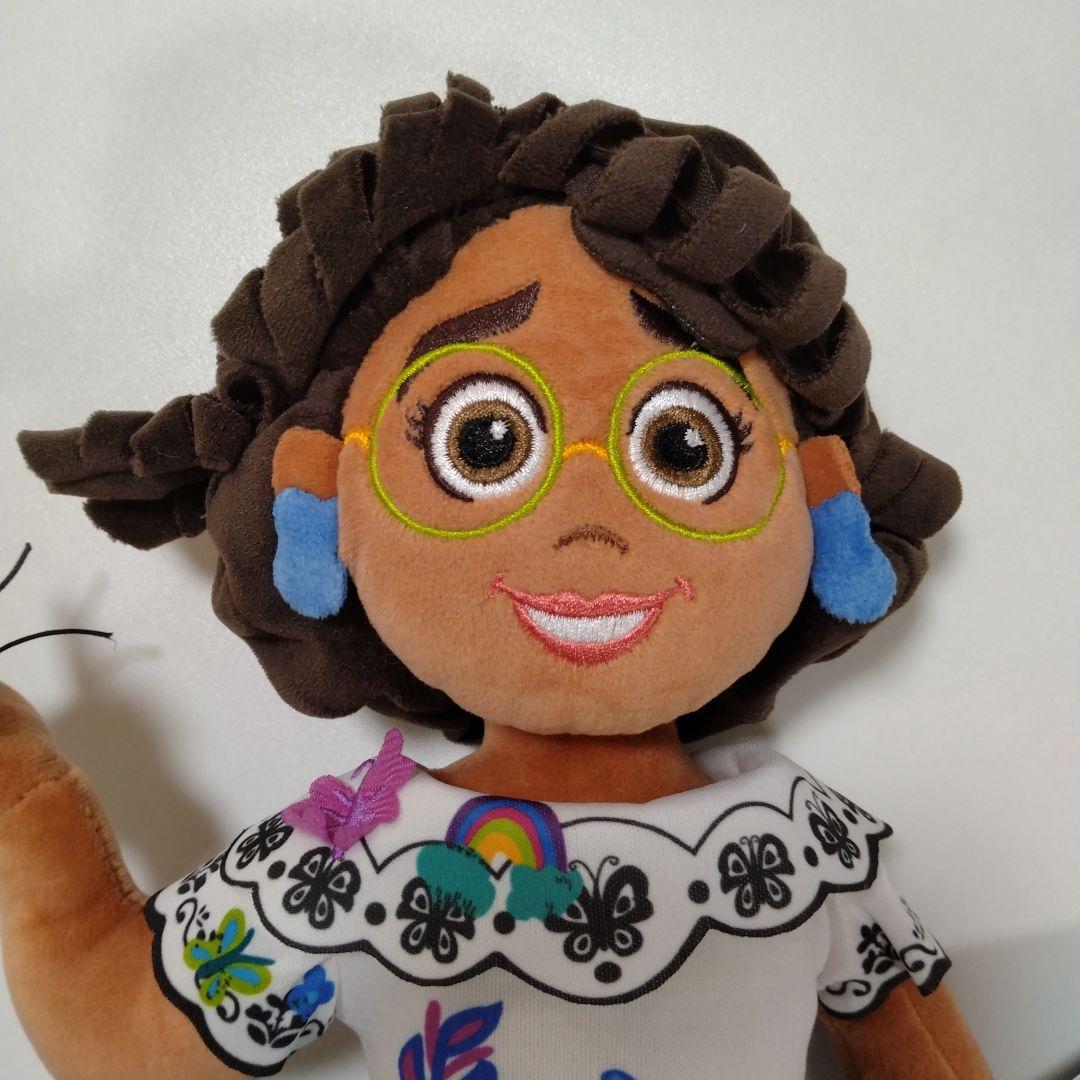 ディズニー・オン・アイス　ミラベルと魔法だらけの家　ぬいぐみミラベルとルイーサ