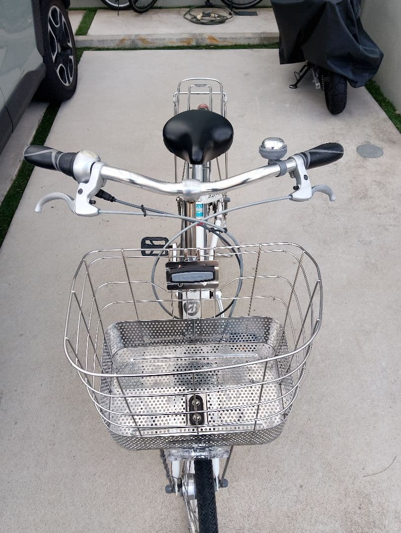 愛知【予約】40000円　アルベルト　ブリヂストン　26インチ　白　ホワイト