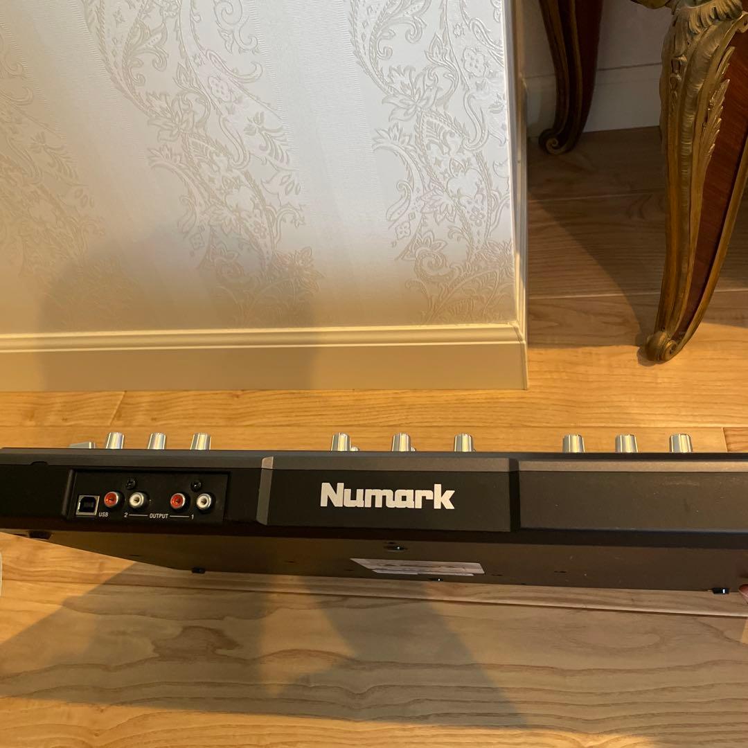 DJ機材 Numark MIXTRACK PRO