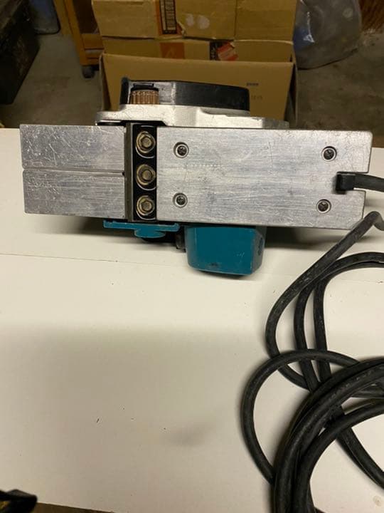 マキタ　カンナ