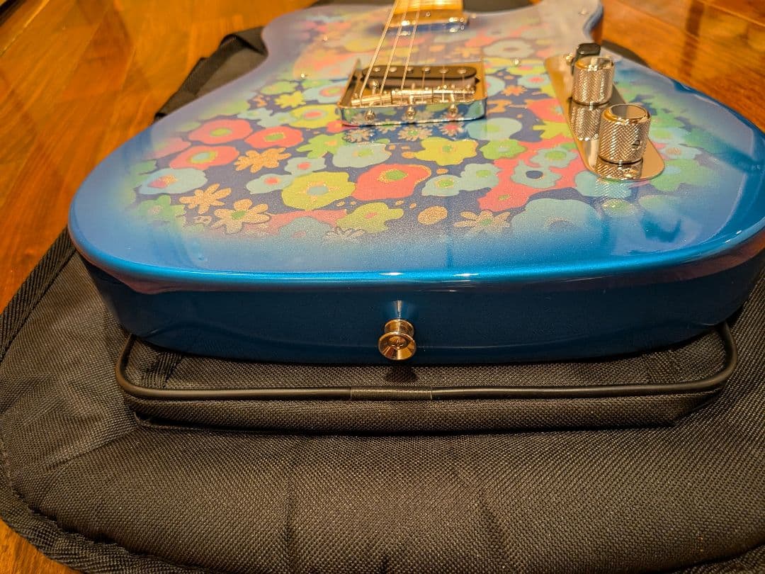 ギター Fender MIJ Telecaster Blue Flower