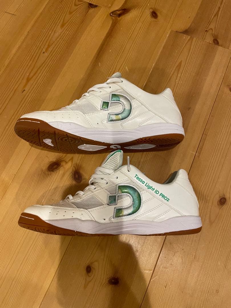 テッサライト　ID2 フットサルシューズ ホワイト/グリーン