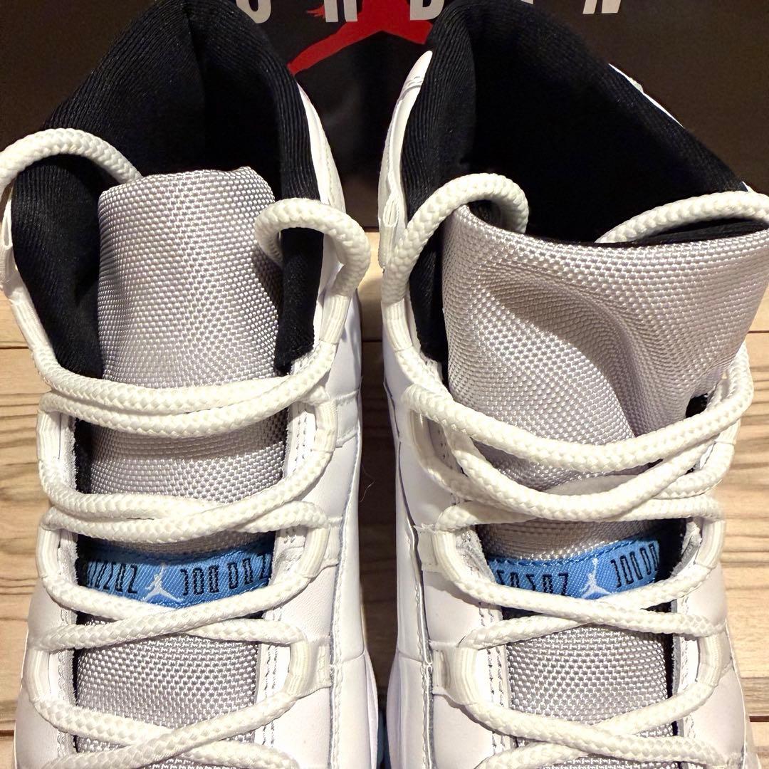 Air Jordan 11 Retro “Legend Blue”