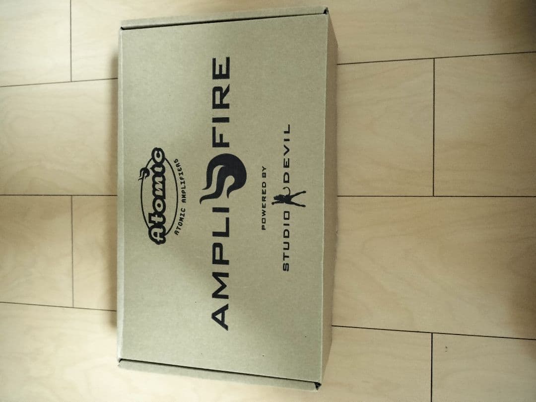 ギター Atomic amplifire3