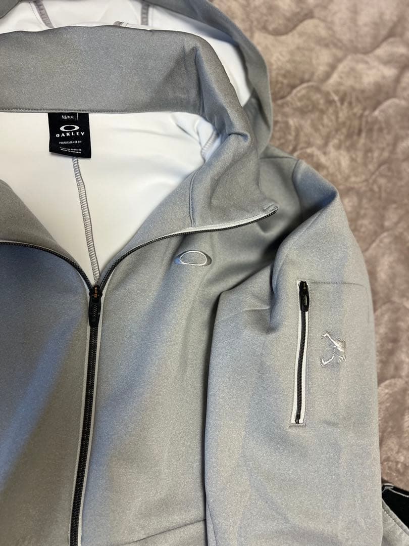 【レア】オークリースカル ライトグレー 上下セットアップ