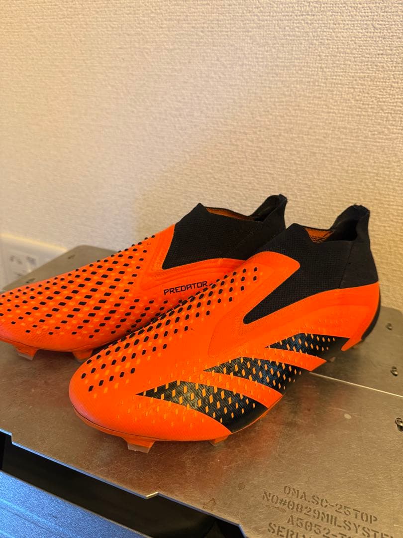 adidas Predator プレデター アキュラシー + FG