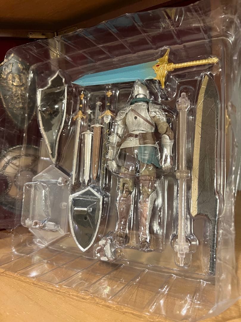 デモンズソウル Demon's Souls 騎士装備 フィギュア