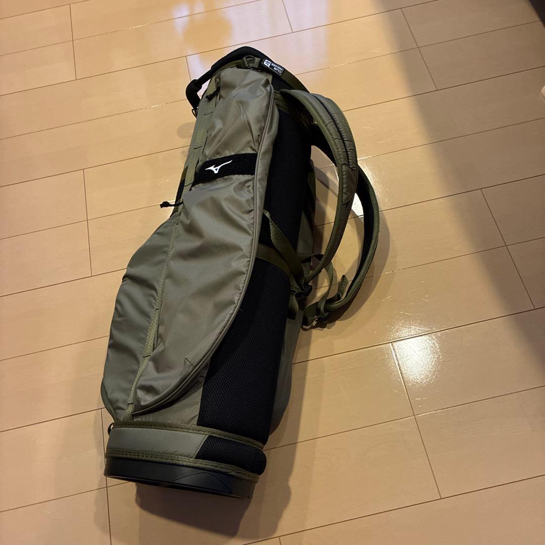 キャディバッグ ミズノ FLOTT 　垂直方向に背負えます　電車移動楽