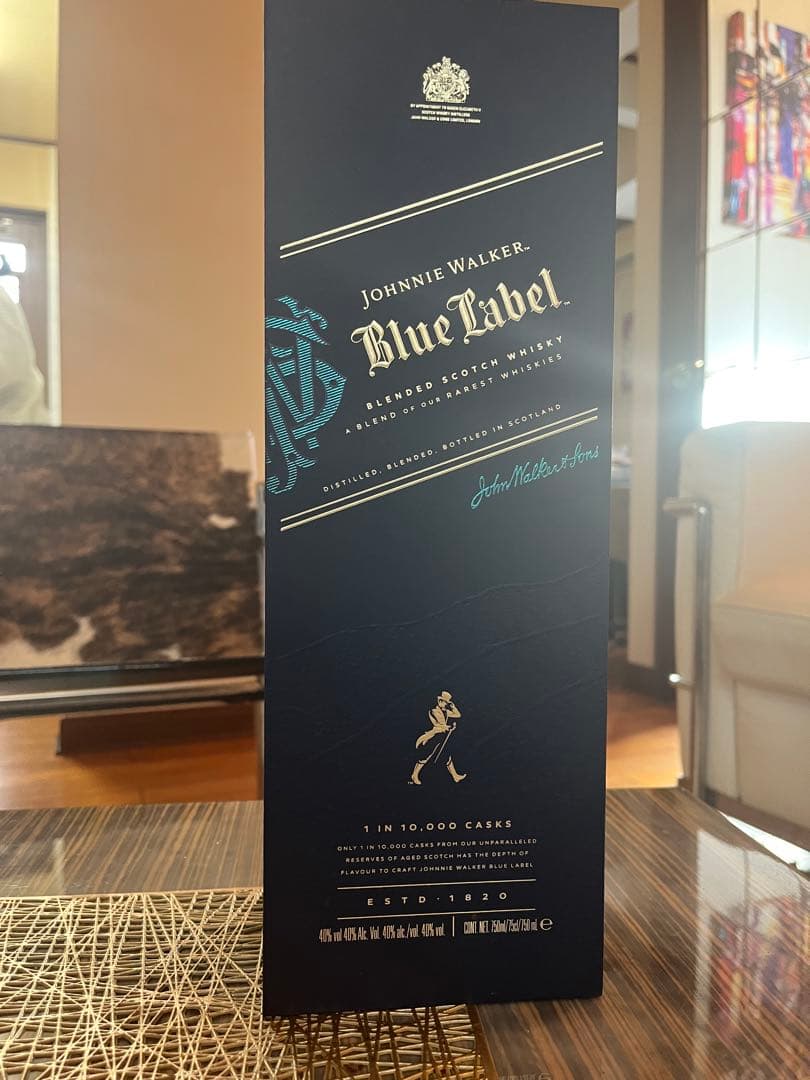 ジョニーウォーカー ブルーラベル ギフトボックス入り　未開封