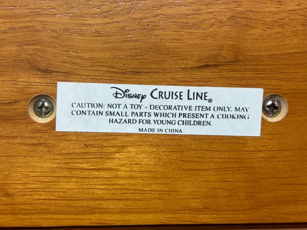 1/1000 ディズニー クルーズライン マジック号 クルーズ客船 模型 完成品