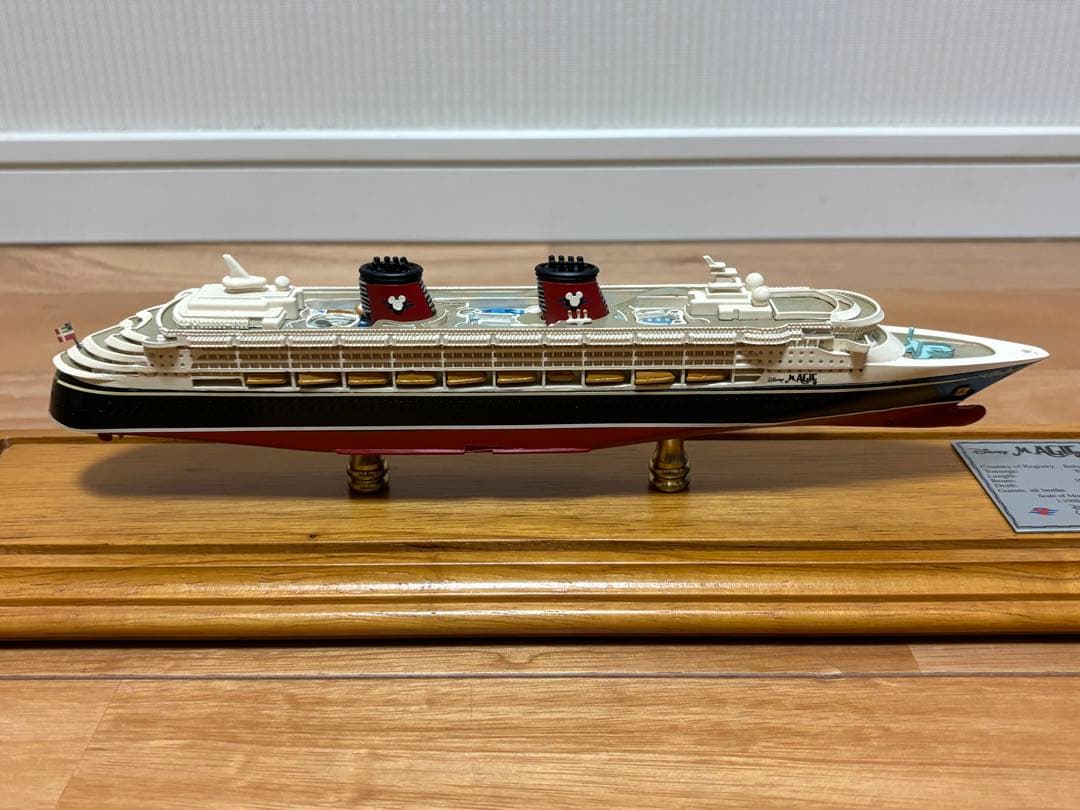 1/1000 ディズニー クルーズライン マジック号 クルーズ客船 模型 完成品