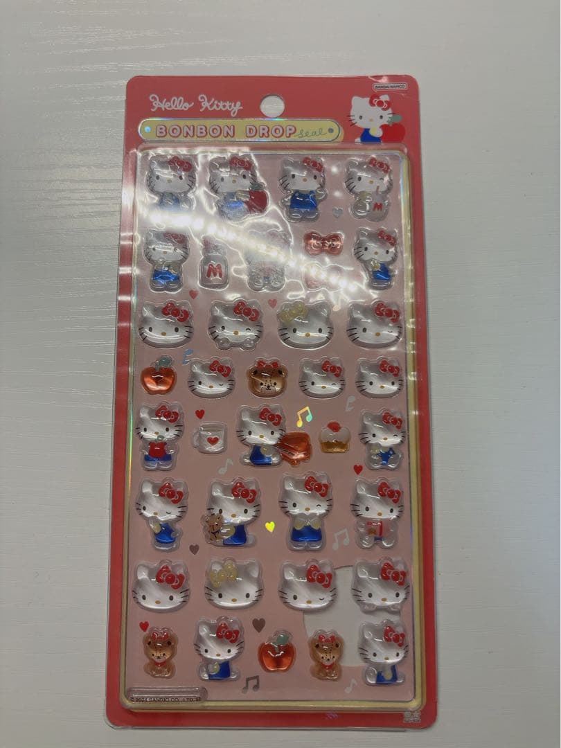 y*y様 【正規品】通常サイズ ボンボンドロップシール第一弾❣️サンリオ8種類