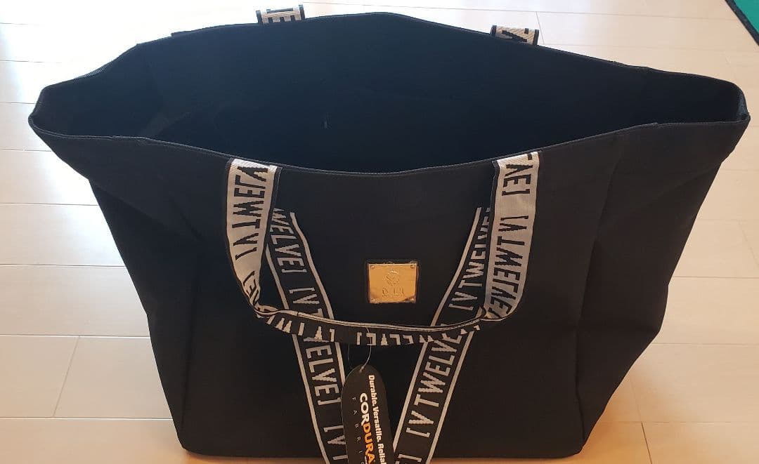 〈値下げしました〉【新品】V12 ゴルフバッグ ブラック