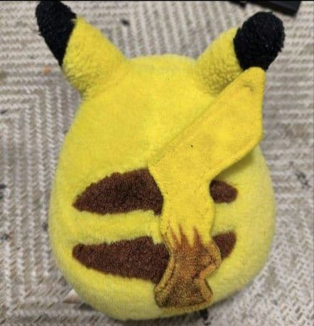 初期ピカチュウ ぬいぐるみ TOMY 小型