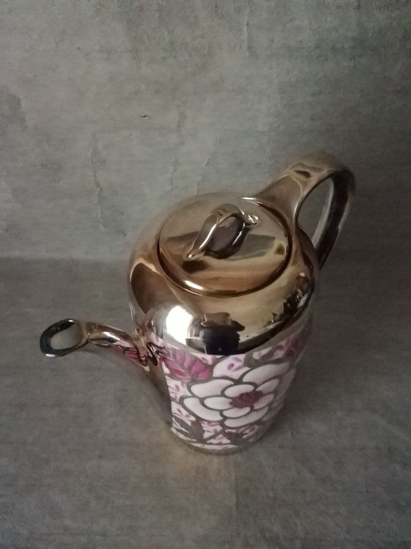 逸品　純銀巻ティーポット花図紋ラージポット　アールデコ　フリードリヒヴィルヘルム