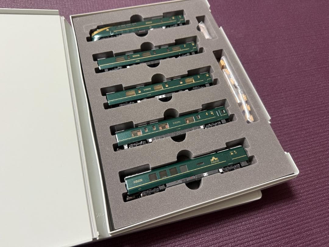 TOMIX Nゲージ 87系 瑞風 （10両・97912）【限定・特典付】