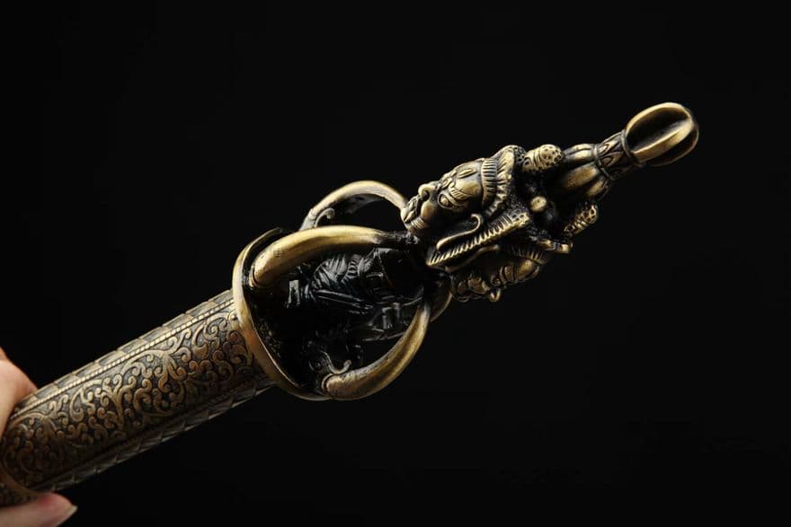 三鈷剣 倶利伽羅剣 仏教美術 竜頭伏魔刃 古兵器  武具　刀装具　日本刀　模造刀