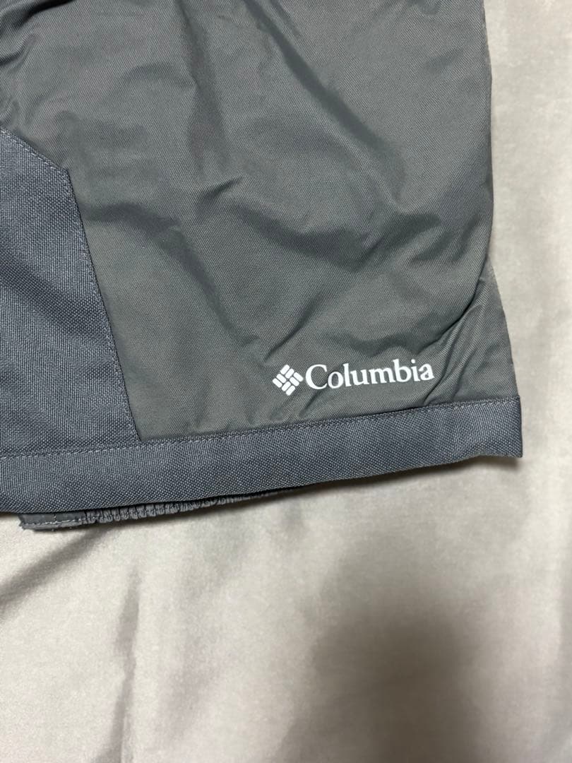 美品Columbia スキーウェア キッズ140