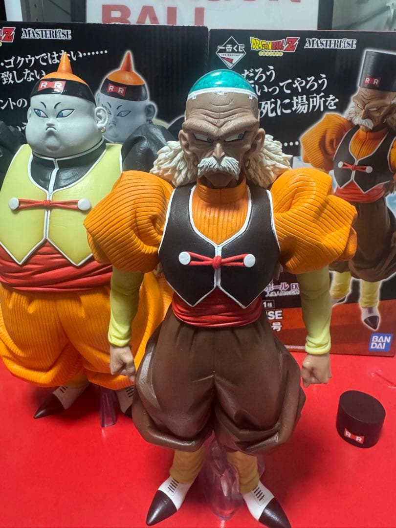 ドラゴンボールEX　一番くじ　人造人間の恐怖　D賞 19号　E賞 20号