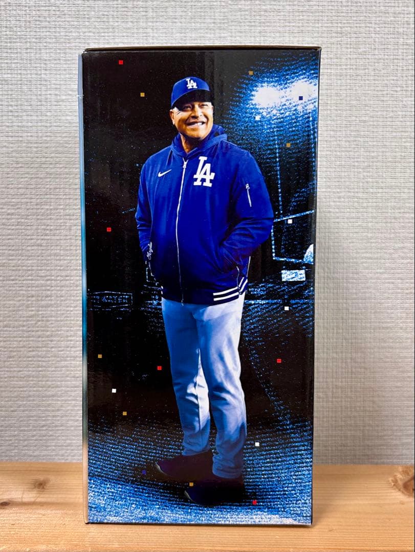 ドジャース ロバーツ監督　ボブルヘッド