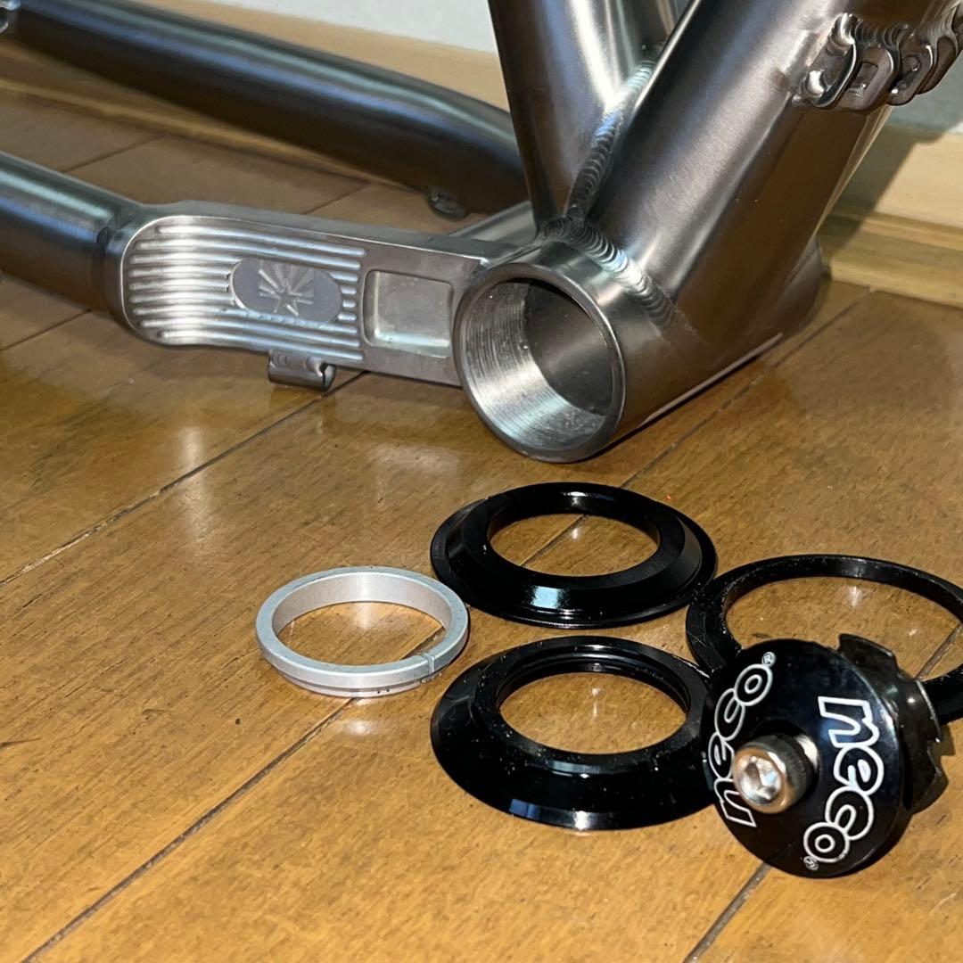 新車外しアメリカTitus El Viajero チタンXCフレームXSサイズ