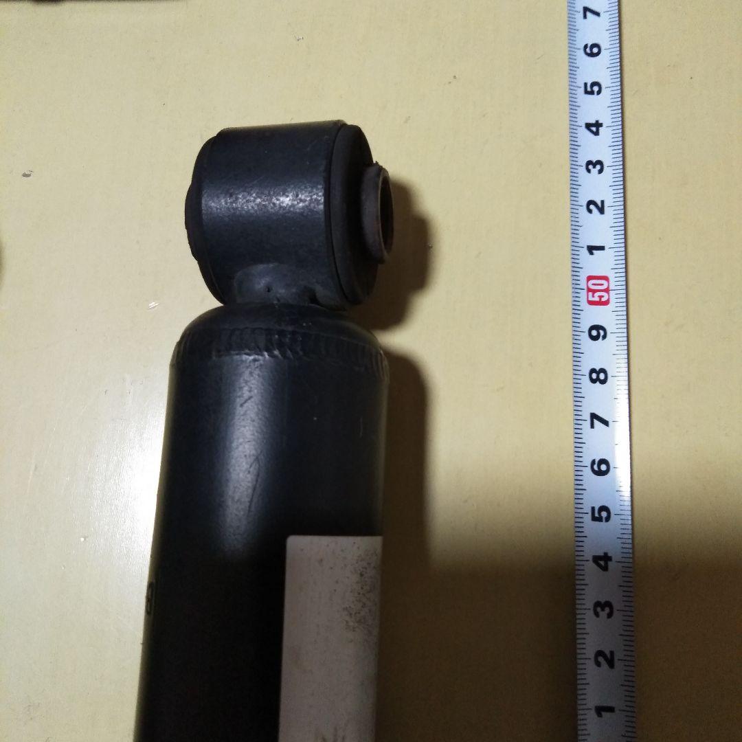 タホ99 2WD ベルテックリアショックアブソーバー　ノーマル車高　サバーバン?