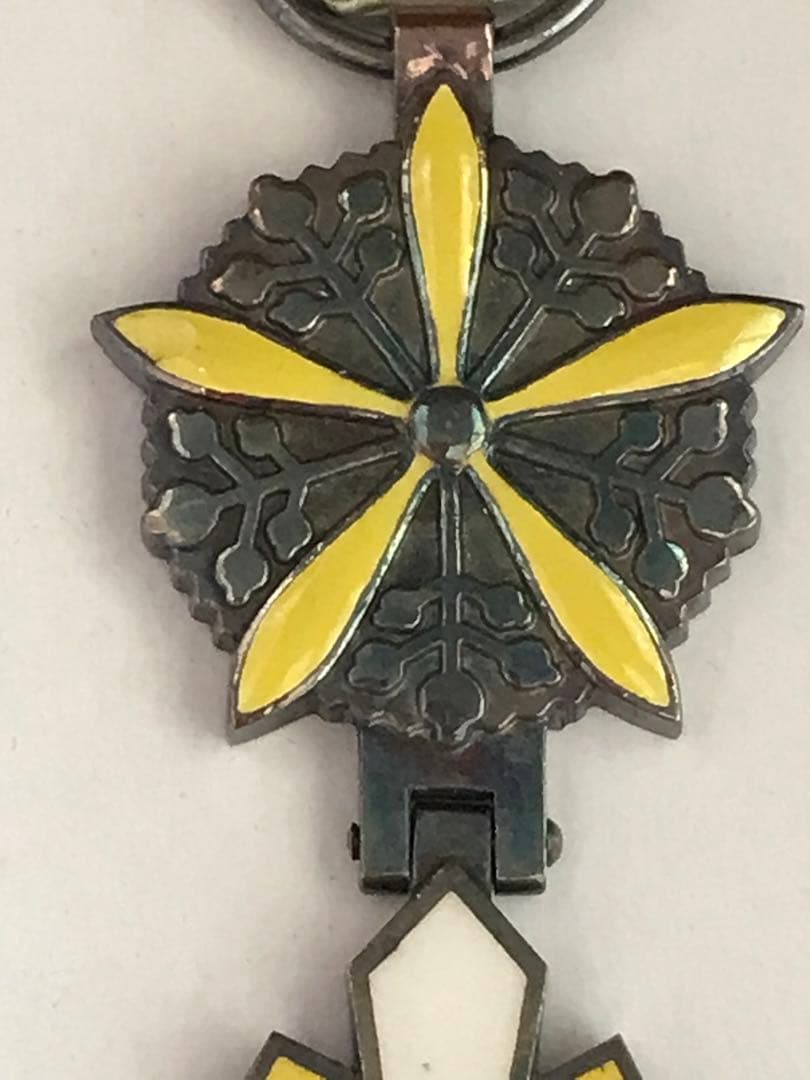 ☆希少品☆満州国勲章 満州国 勲六位景雲章 旧日本軍 　勲章　I.1236