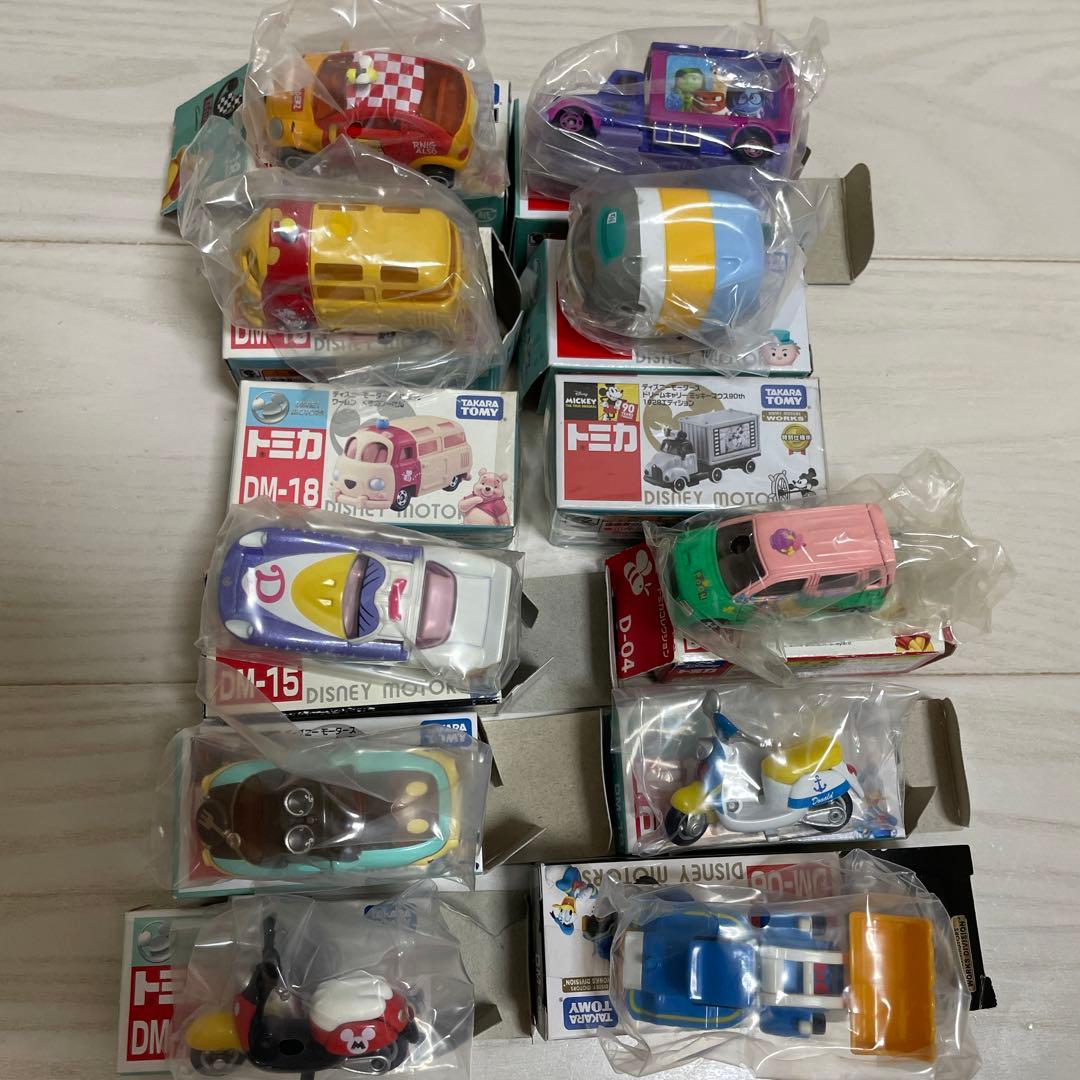 新品未使用　トミカ　ドリームトミカ　ディズニー　株主優待　ミッキー　プー