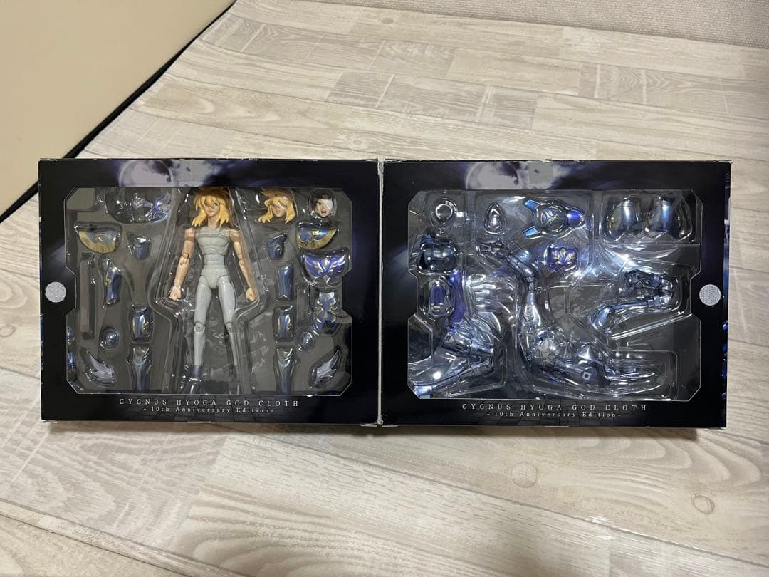 聖闘士聖衣神話 神聖衣（10周年記念）DXセット