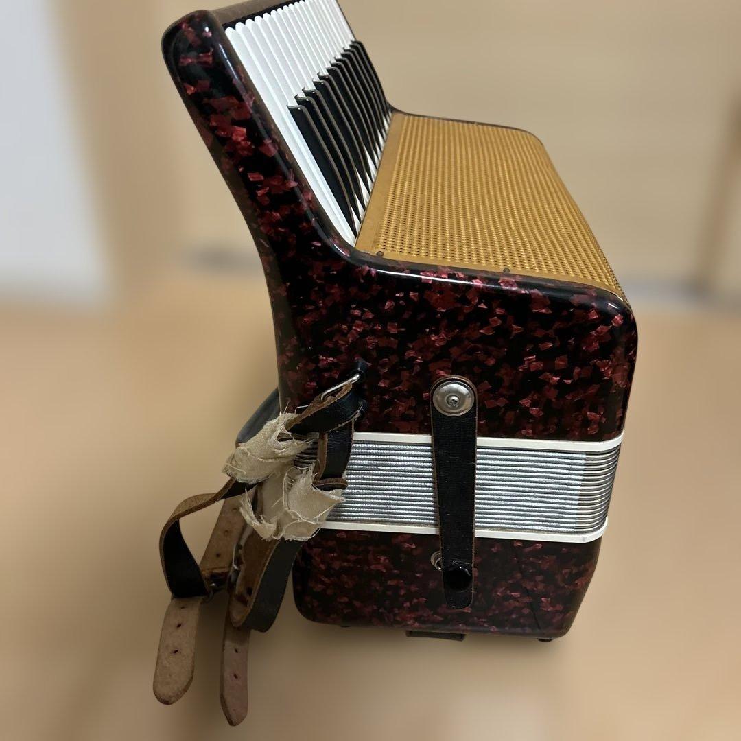 YAMAHA アコーディオン YA-18 ハードケース付　30鍵盤