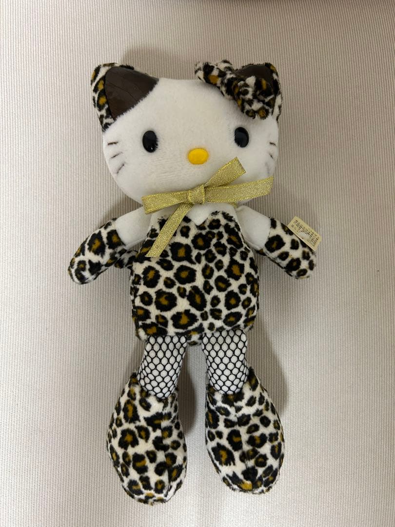 希少 脚長ひょう柄キティちゃん