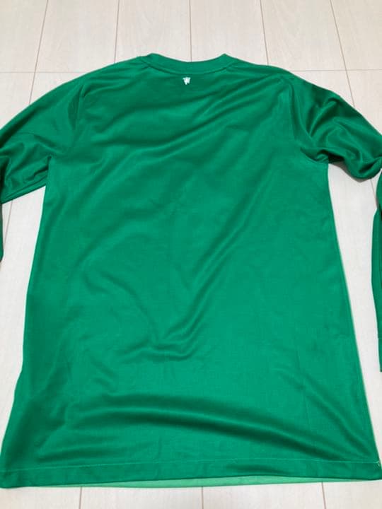 マンチェスターユナイテッド　長袖　ゴールキーパーユニフォーム