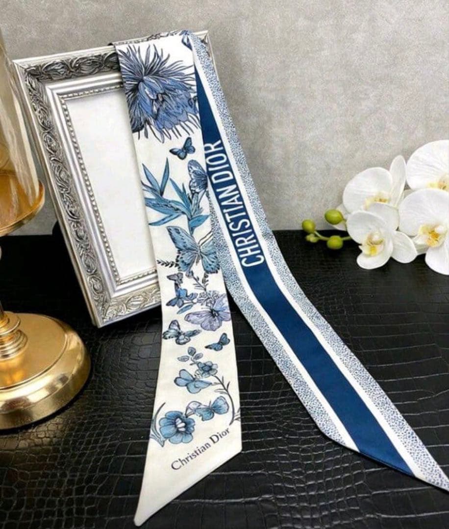 新品Dior ノベルティ シルクミッツァ スカーフ ディオール ベビーブルー蝶々