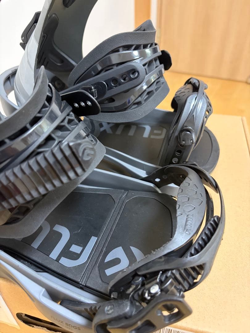 FLUX XF JOHN JACKSONグレー　サイズM【20-21モデル】