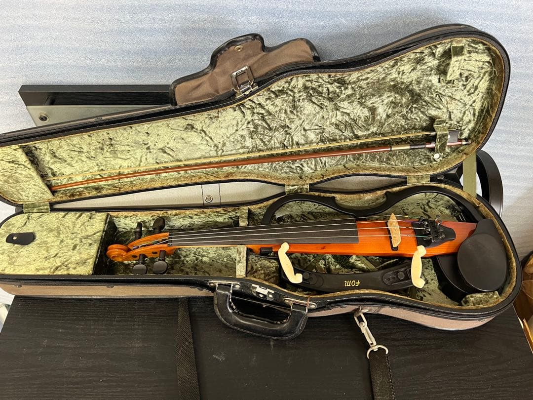 YAMAHA SV-100S ヤマハサイレントバイオリン(ヴァイオリン)