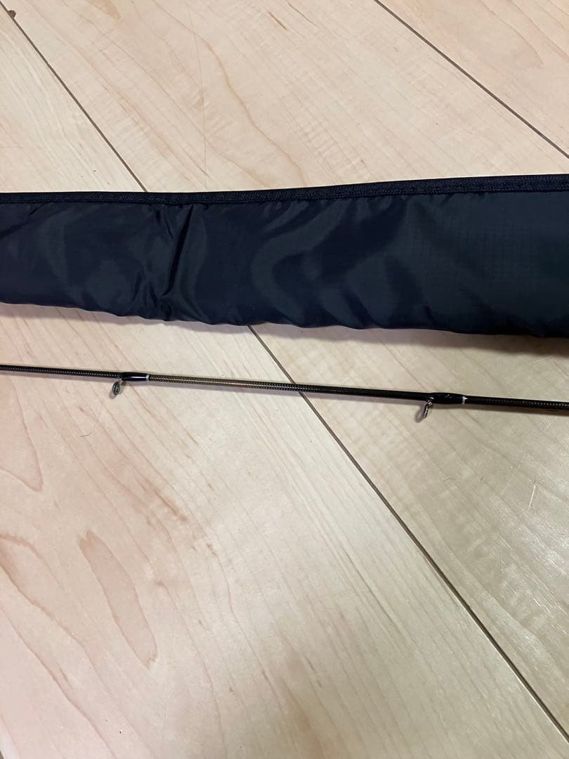 近隣手渡し可能です！美品！ダイワ　ブラックレーベル＋BLX+ 66MLFB