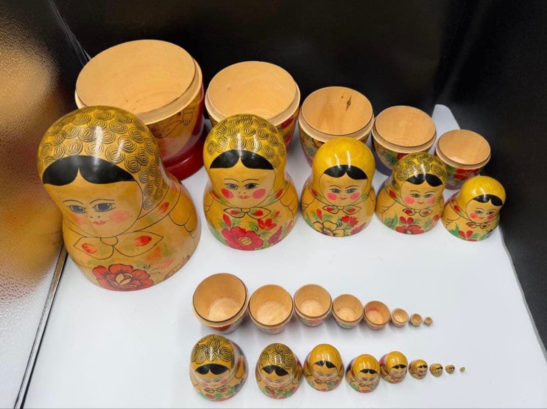 ソビエト　アンティーク　セミョーノフ社、巨大なマトリョーシカ　14組