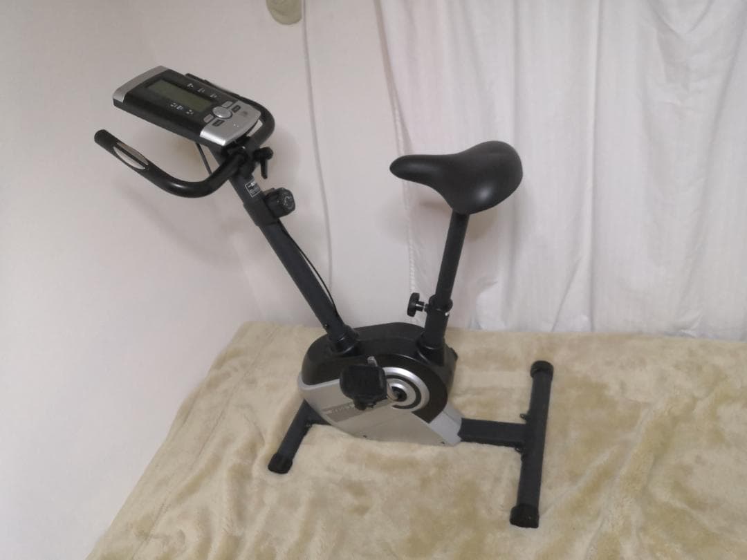 【送料無料】エアロバイク 心拍数/速度/消費カロリー表示