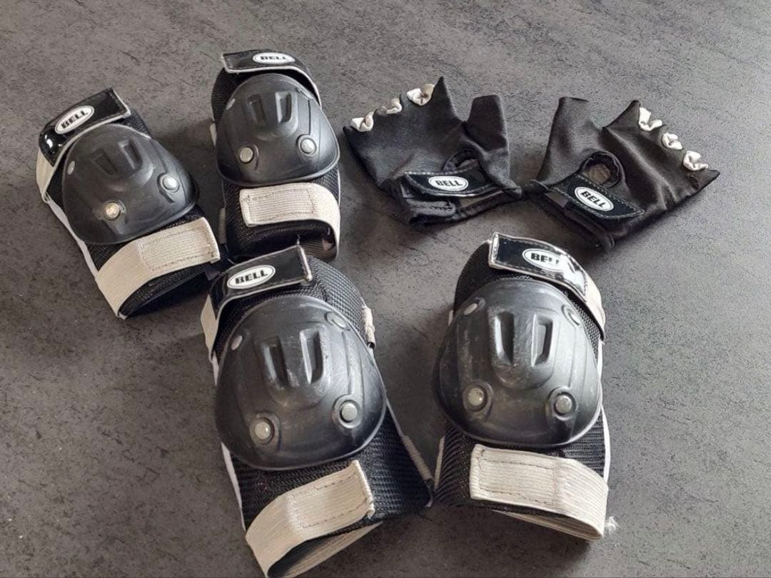 ストライダー 14x キックスタンド付 プロテクターセットおまけ